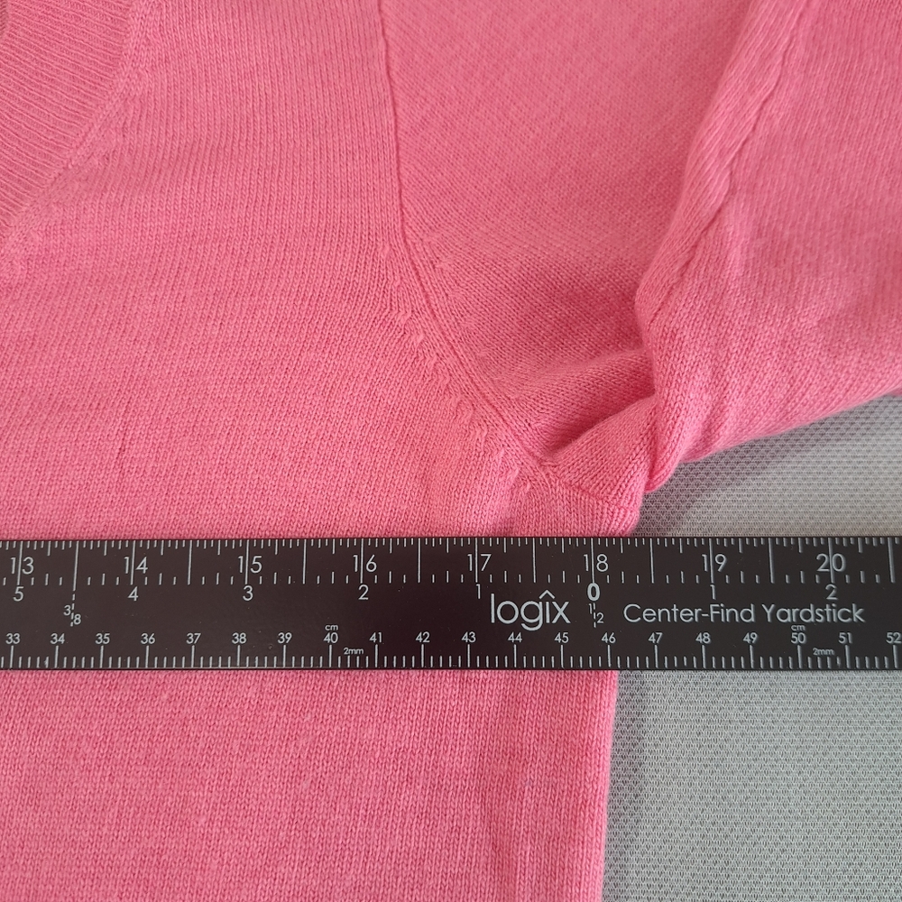 J.Crew Factory Women's‎ V-neck Pink Sweater Size Medium Merino Wool Viscose - Picture 11 of 16